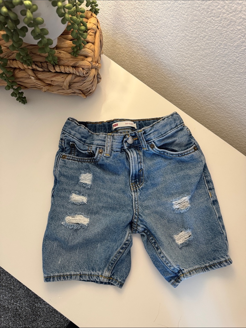 Levi’s Kids Distressed Denim Shorts - Blue